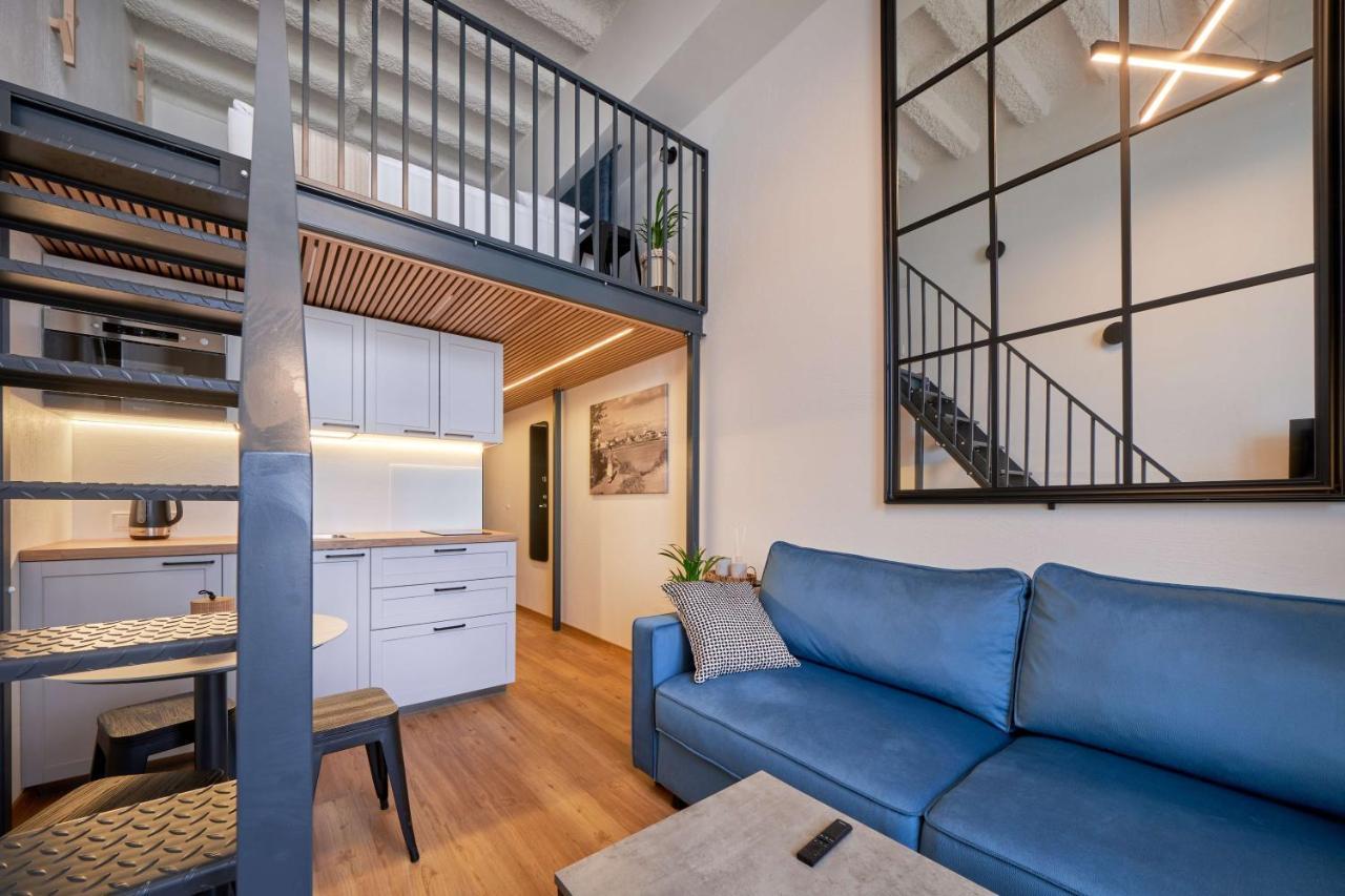 Queen Barbora Central Lofts Kowno Zewnętrze zdjęcie