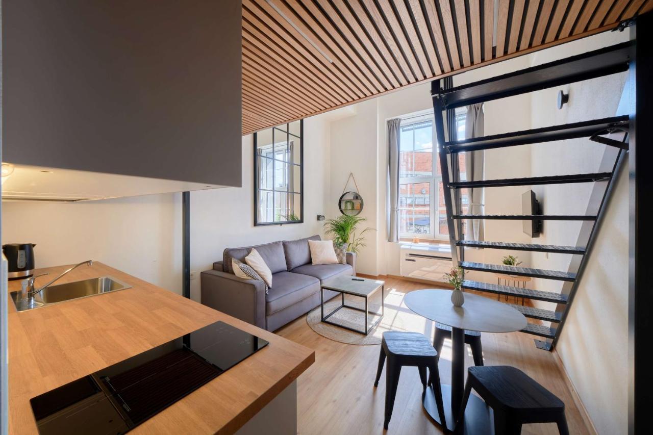 Queen Barbora Central Lofts Kowno Zewnętrze zdjęcie