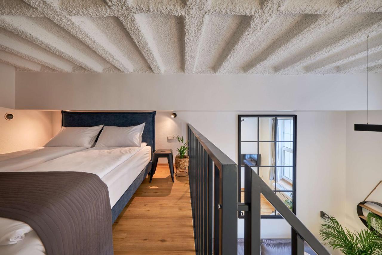 Queen Barbora Central Lofts Kowno Zewnętrze zdjęcie