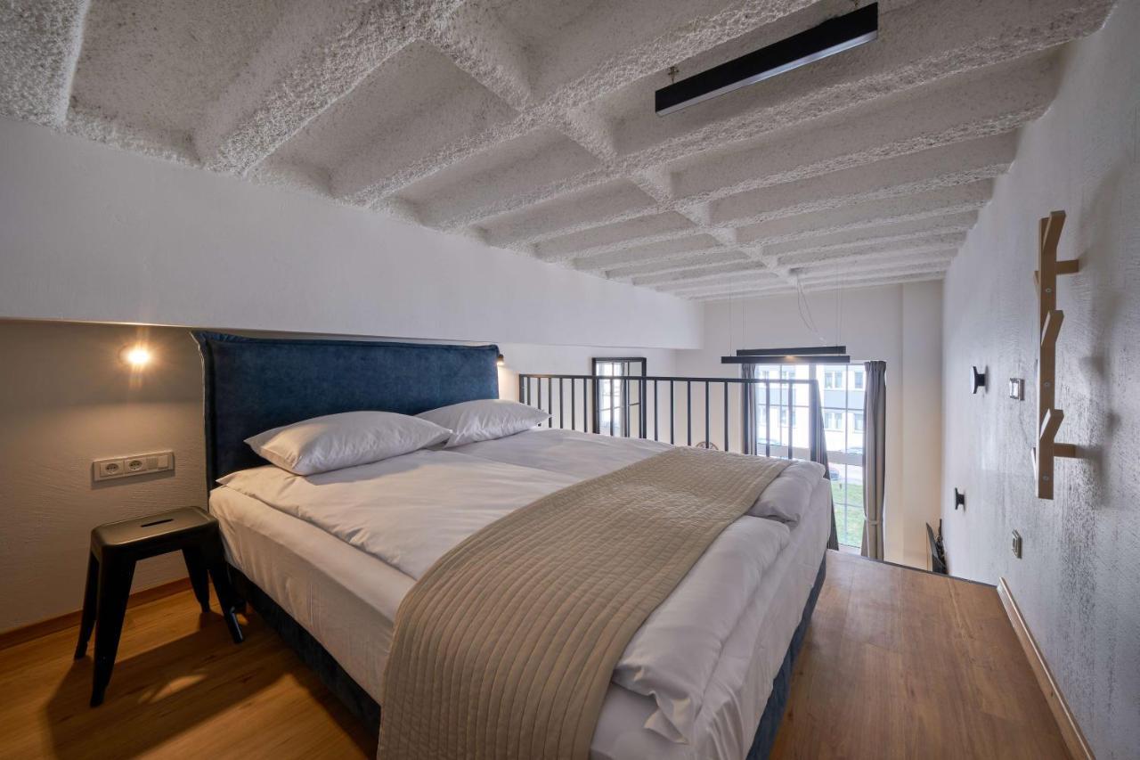 Queen Barbora Central Lofts Kowno Zewnętrze zdjęcie