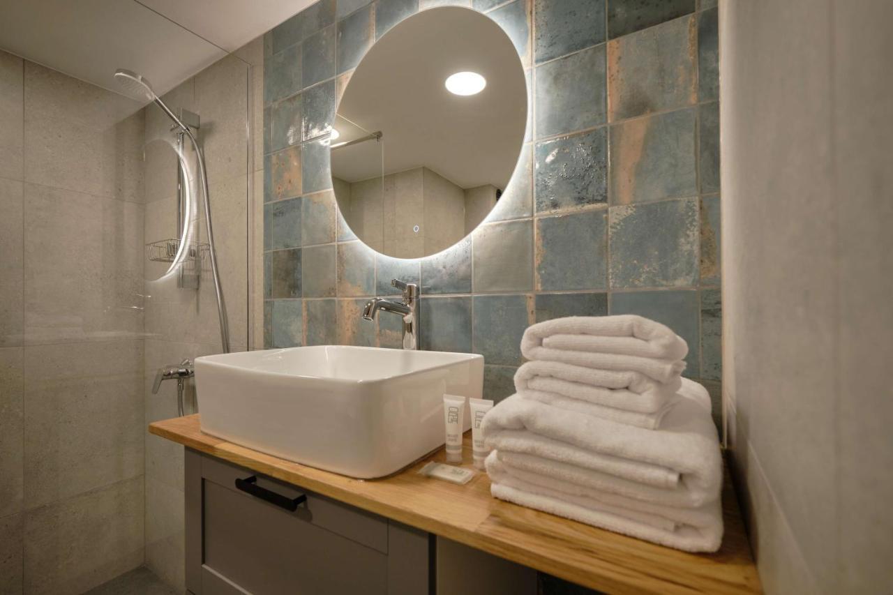Queen Barbora Central Lofts Kowno Zewnętrze zdjęcie