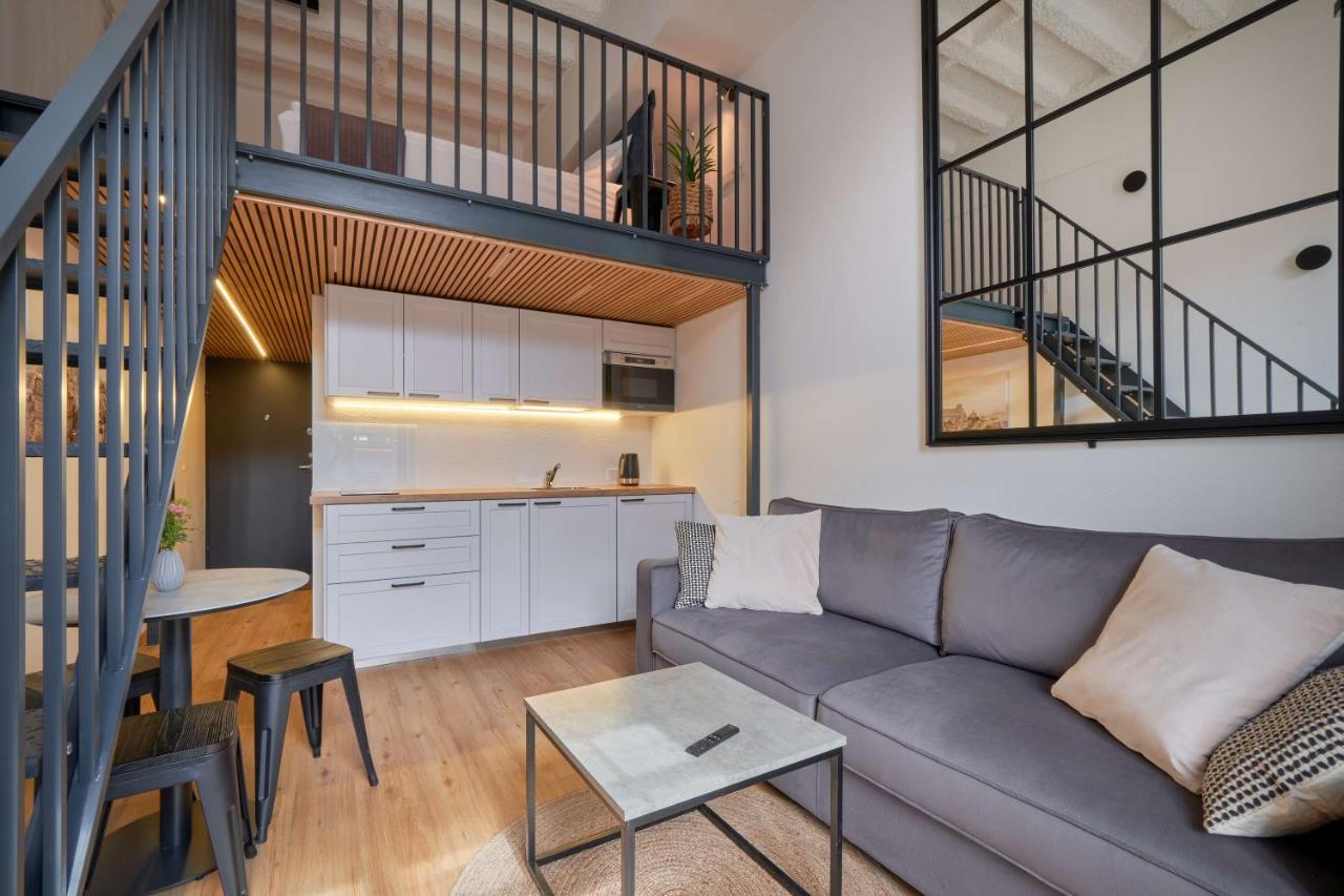 Queen Barbora Central Lofts Kowno Zewnętrze zdjęcie