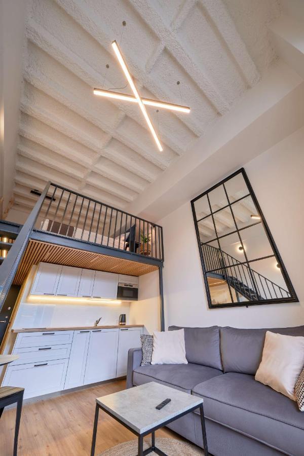 Queen Barbora Central Lofts Kowno Zewnętrze zdjęcie